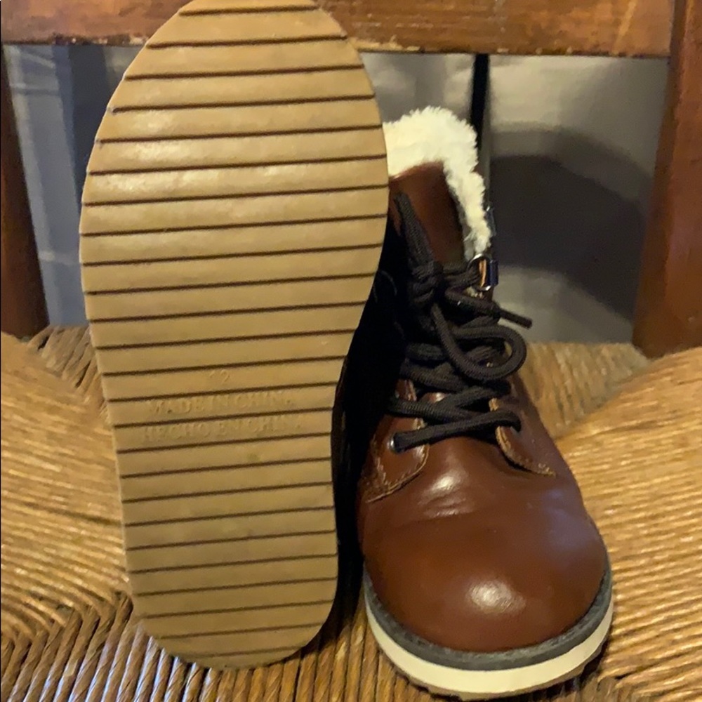 Boots - Picture 2 of 3